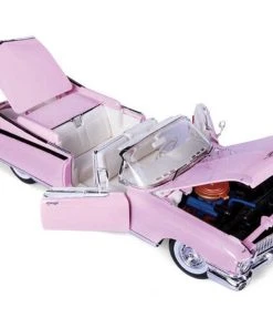 Alternative view of Maisto 1/18 Cadillac Eldorado Diecast Model