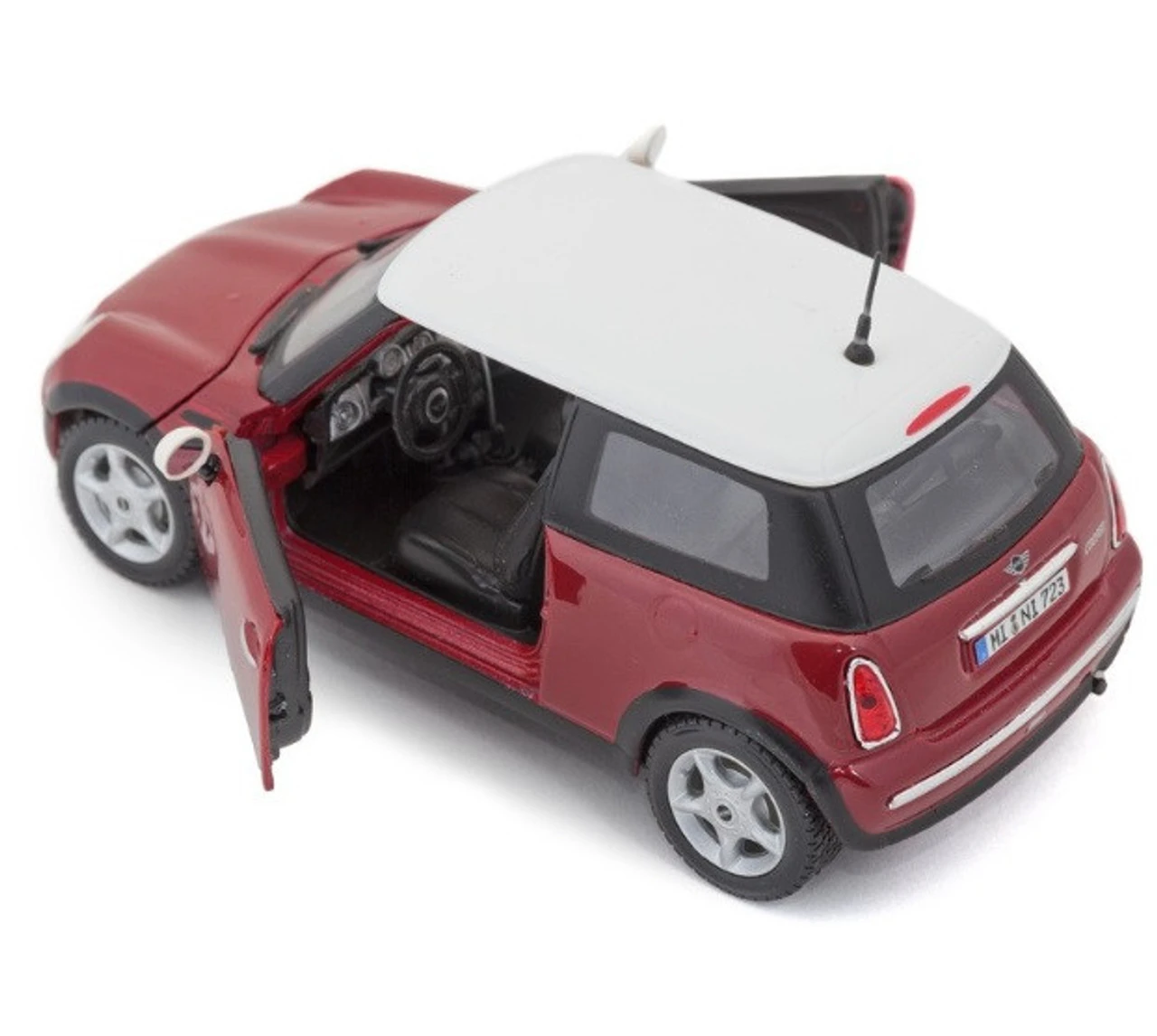 Maisto 1/24 Mini Cooper Diecast Model 9 Maisto 1/24 Mini Cooper Diecast Model - Image 9