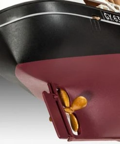 Revell 1/142 North Sea Trawler 11 Revell 1/142 North Sea Trawler -Games Workshop shop 295607 42974.1676905143