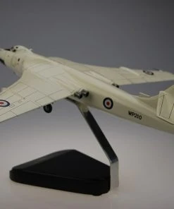 Bravo Delta Models Vickers Valiant WP210 Gear Down Model -Games Workshop shop 297206 63813.1676905059