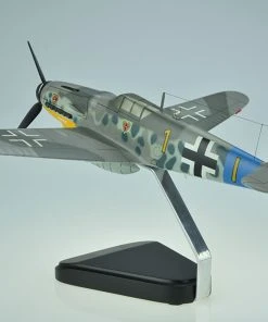Bravo Delta Models Messerschmitt Bf 109G-6 Model Aircraft Ltd Ed -Games Workshop shop 297799 82467.1676904462
