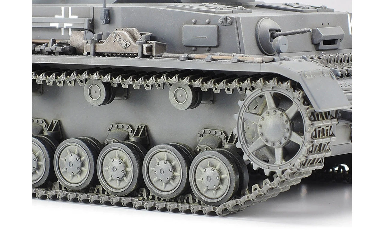 Tamiya 1/35 Pz.Kpfw.IV Ausf.F Panzer IV 6 Tamiya 1/35 Pz.Kpfw.IV Ausf.F Panzer IV - Image 6