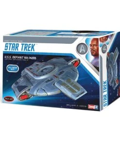 Polar Lights 1/1000 Star Trek U.S.S Defiant Model Kit
