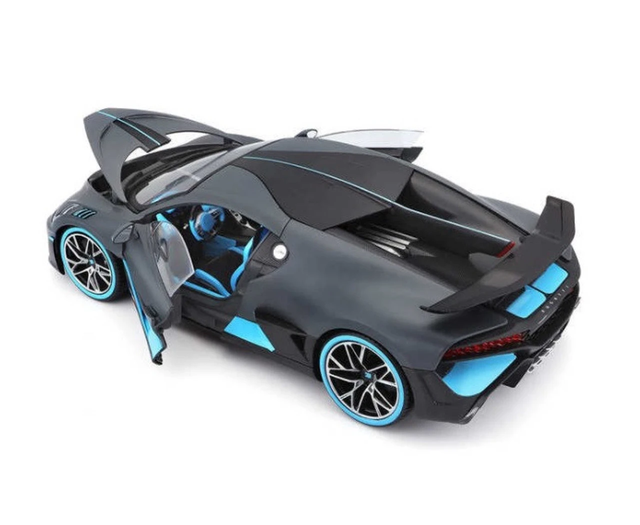 Burago 1/18 Bugatti Divo Diecast Model 2 Burago 1/18 Bugatti Divo Diecast Model - Image 2