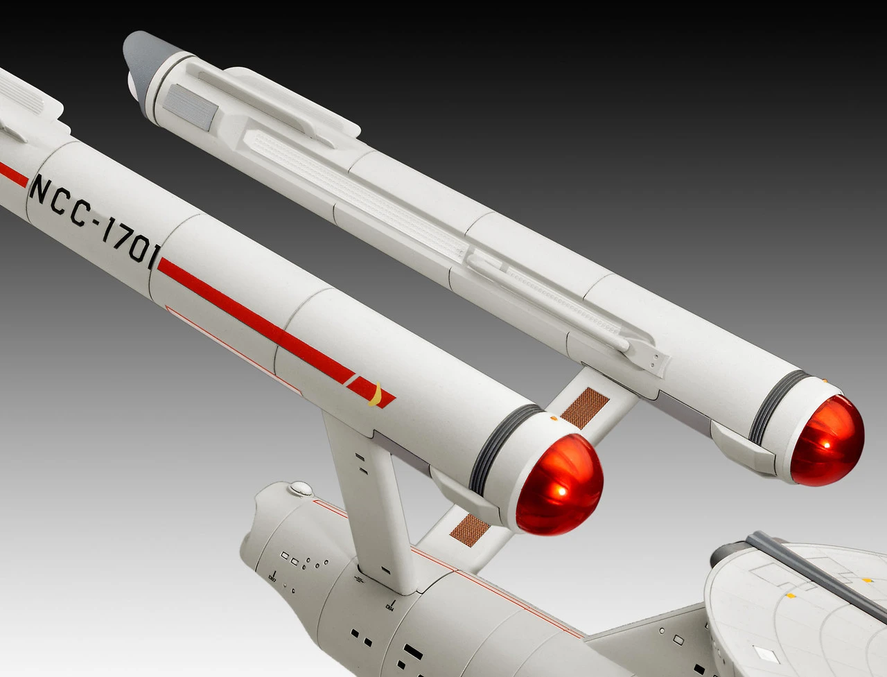 Revell 1/600 USS Enterprise NCC-1701 (TOS) 6 Revell 1/600 USS Enterprise NCC-1701 (TOS) - Image 6