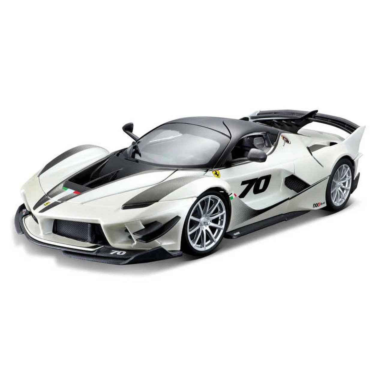 Burago 1/18 Ferrari FXX-K Evoluzione White Diecast Model 1 Burago 1/18 Ferrari FXX-K Evoluzione White Diecast Model