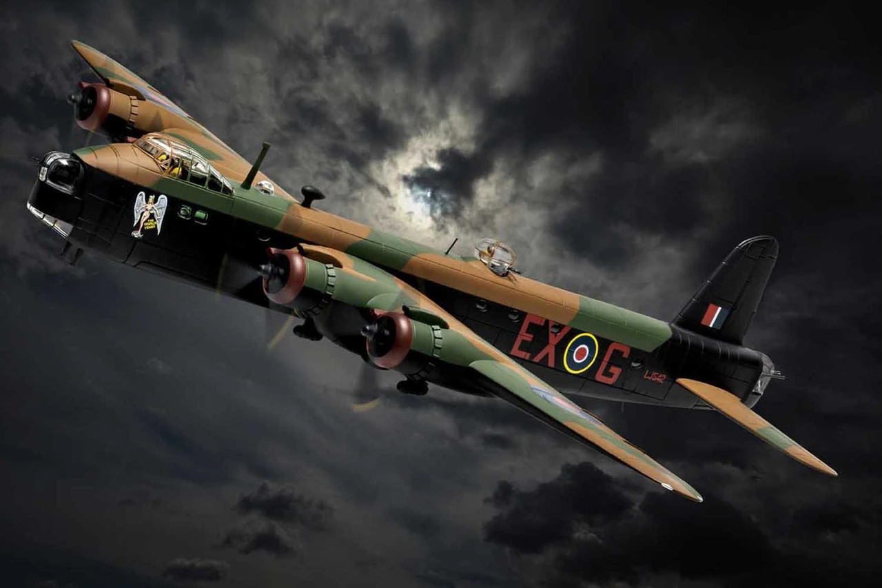 Corgi 1/72 Short Stirling MK. III LJ542 Diecast Model 1 Corgi 1/72 Short Stirling MK. III LJ542 Diecast Model