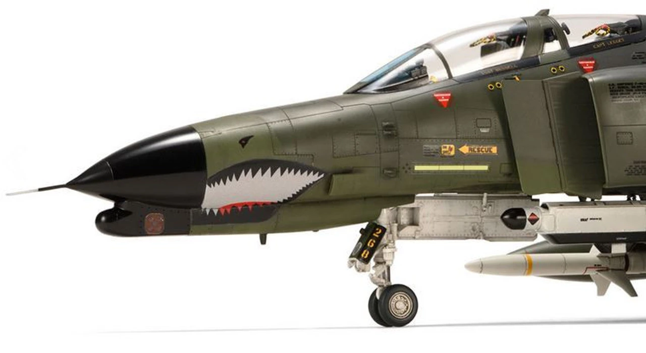 Zoukei Mura 1/48 F-4G Wild Weasel V Model Kit 8 Zoukei Mura 1/48 F-4G Wild Weasel V Model Kit - Image 8