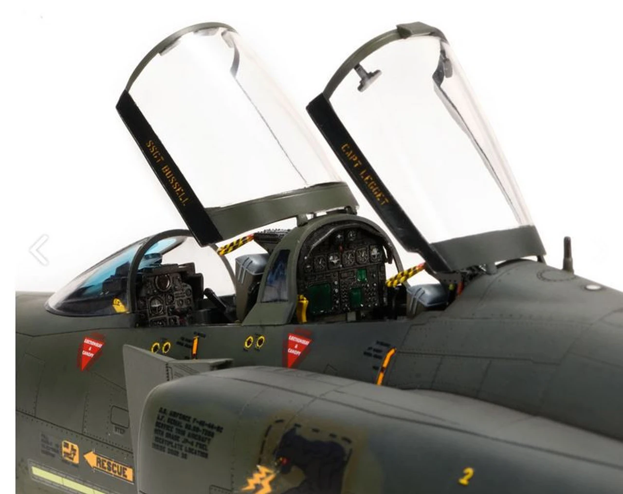 Zoukei Mura 1/48 F-4G Wild Weasel V Model Kit 6 Zoukei Mura 1/48 F-4G Wild Weasel V Model Kit - Image 6