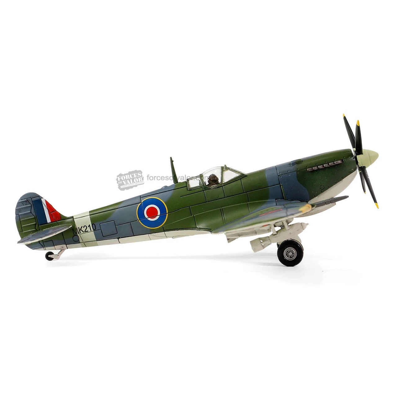 Forces Of Valor 1/72 Supermarine Spitfire Mk.IX MK 210 Diecast Model 2 Forces Of Valor 1/72 Supermarine Spitfire Mk.IX MK 210 Diecast Model - Image 2