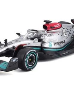 Burago 1/43 F1 Mercedes AMG W13 2022 #63 Russell Diecast Model