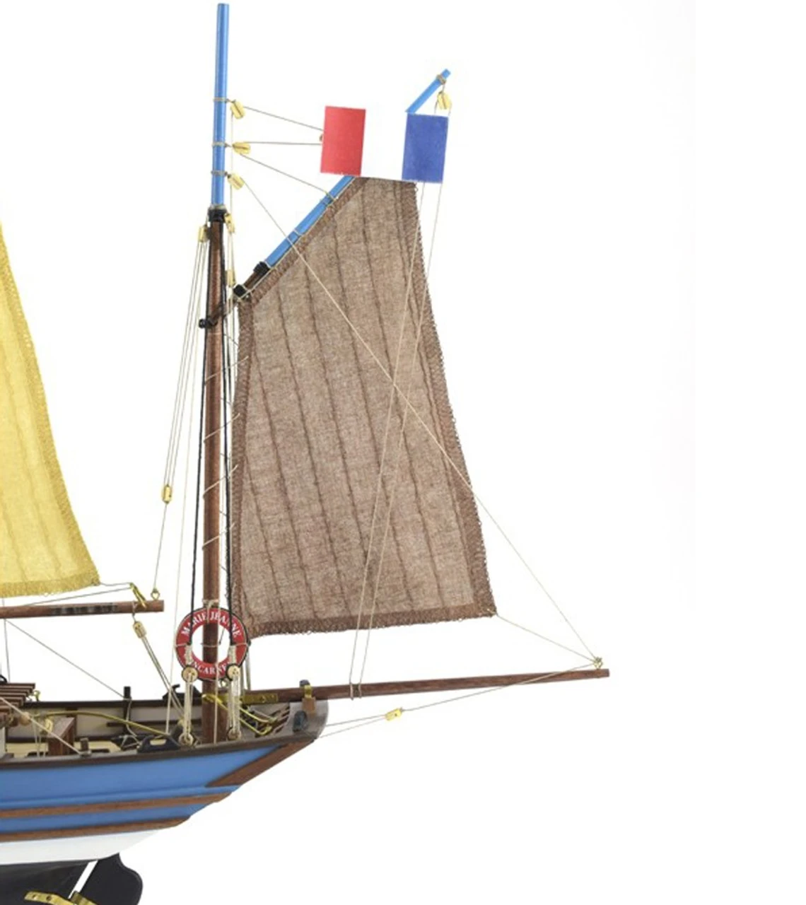 Artesania Latina 1/50 Marie Jeanne Wooden Ship Model Kit 21 Artesania Latina 1/50 Marie Jeanne Wooden Ship Model Kit - Image 21