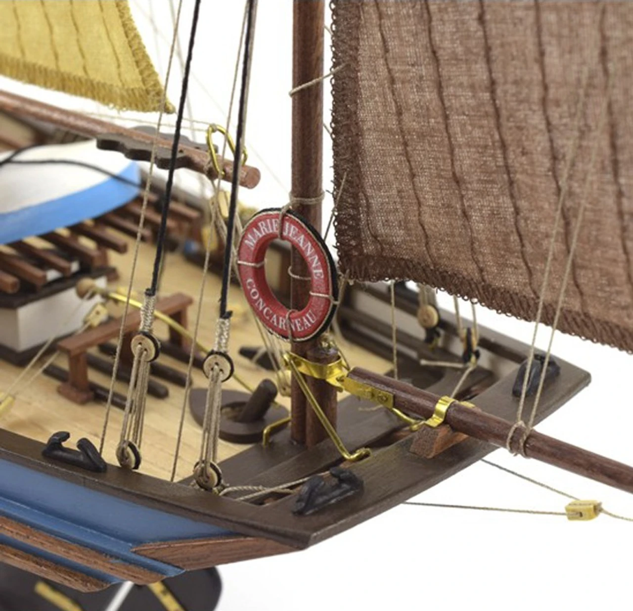 Artesania Latina 1/50 Marie Jeanne Wooden Ship Model Kit 16 Artesania Latina 1/50 Marie Jeanne Wooden Ship Model Kit - Image 16