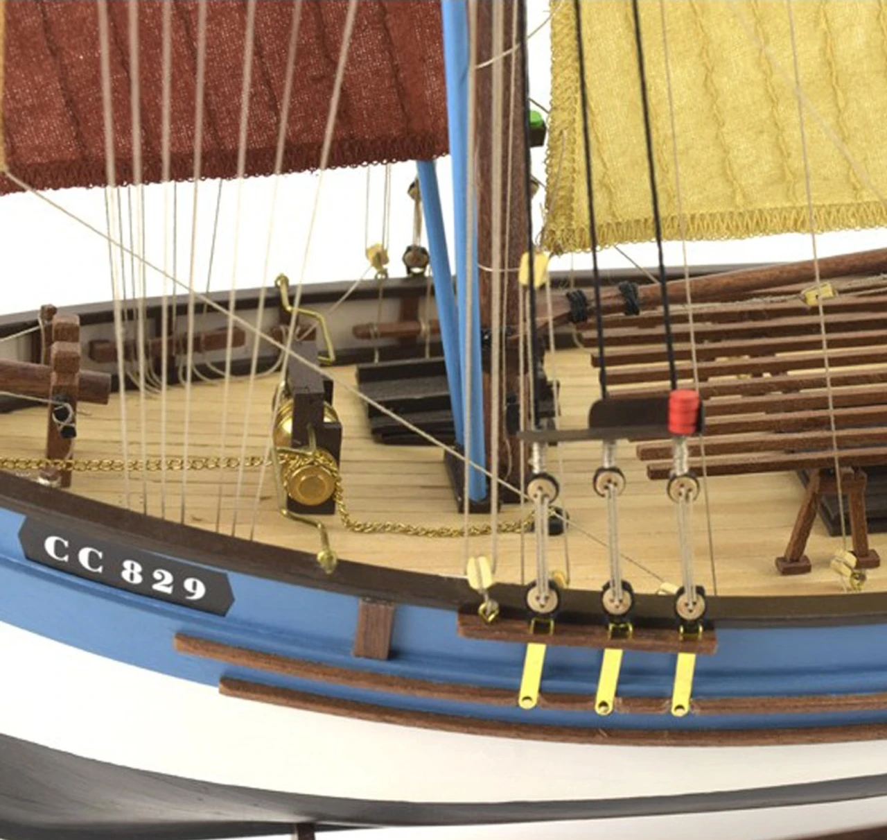 Artesania Latina 1/50 Marie Jeanne Wooden Ship Model Kit 11 Artesania Latina 1/50 Marie Jeanne Wooden Ship Model Kit - Image 11