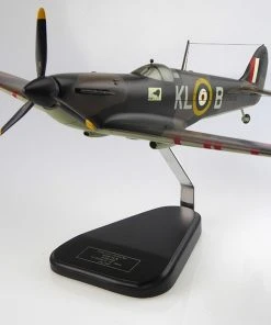 Bravo Delta Models Supermarine Spitfire Mk I Al Deere Aircraft