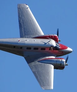 Revell 1/48 Beechcraft Model 18 Model Kit