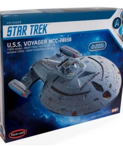 Polar Lights 1/1000 Star Trek USS Voyager NCC-74656 Snap Model Kit