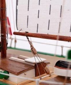 Billings Models 1/60 Dana Fishing Boat Kit -Games Workshop shop bb200c 02721.1677077143