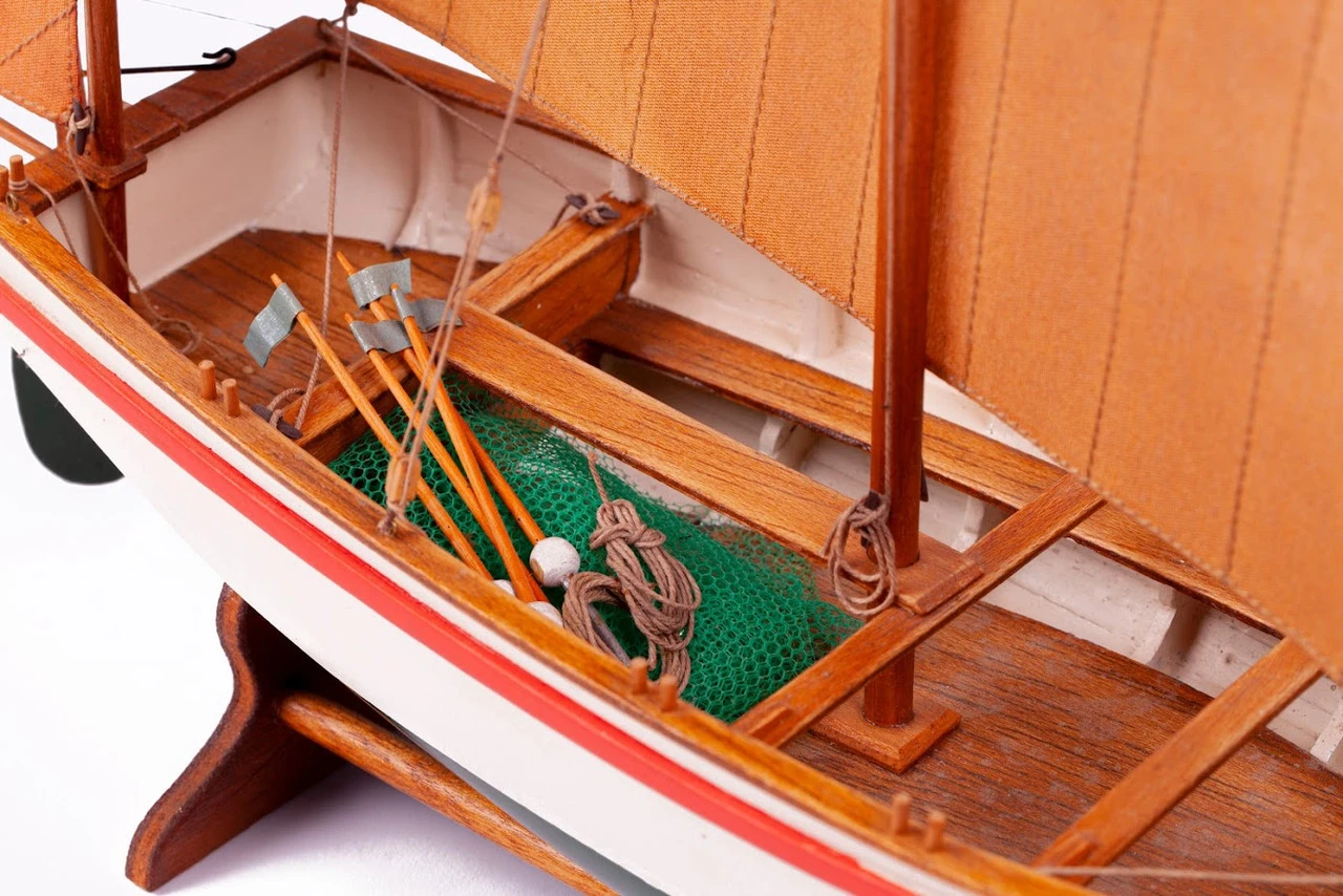 Billings Models 1/30 Le Bayard Wooden Ship Kit 3 Billings Models 1/30 Le Bayard Wooden Ship Kit - Image 3